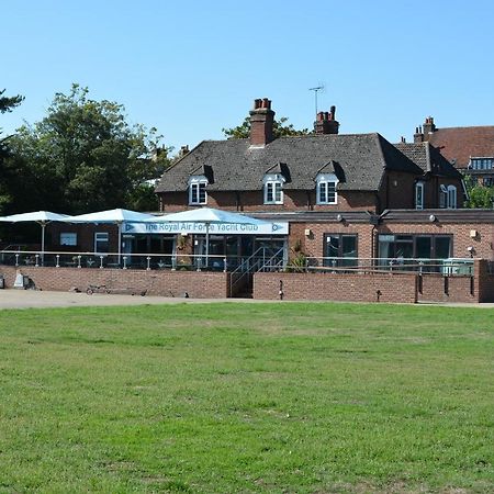 Riverside House Hamble-le-Rice Buitenkant foto
